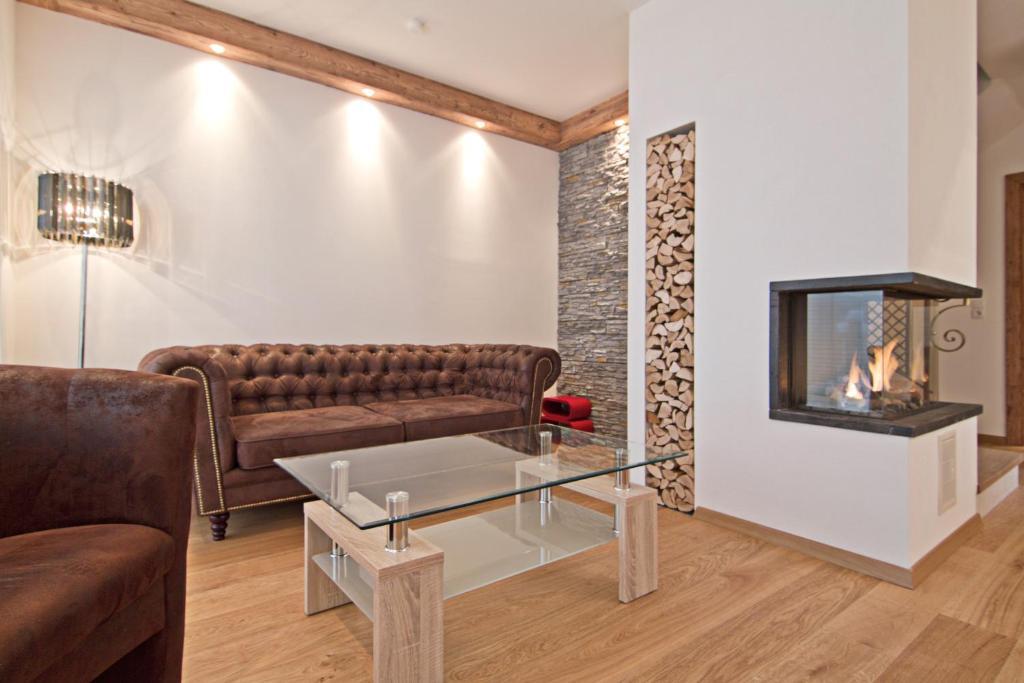 Alpenchalet Bruecke Mayrhofen Room photo