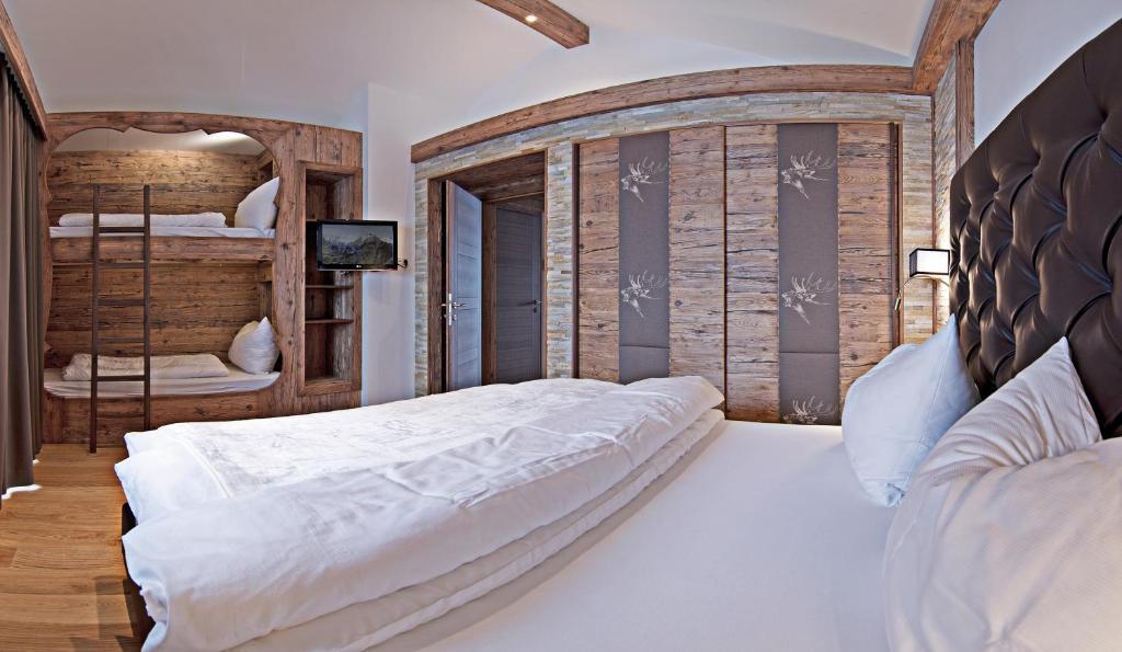 Alpenchalet Bruecke Mayrhofen Room photo