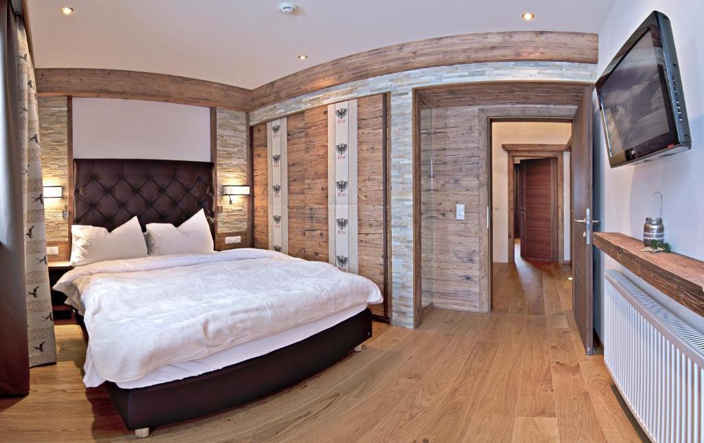 Alpenchalet Bruecke Mayrhofen Room photo