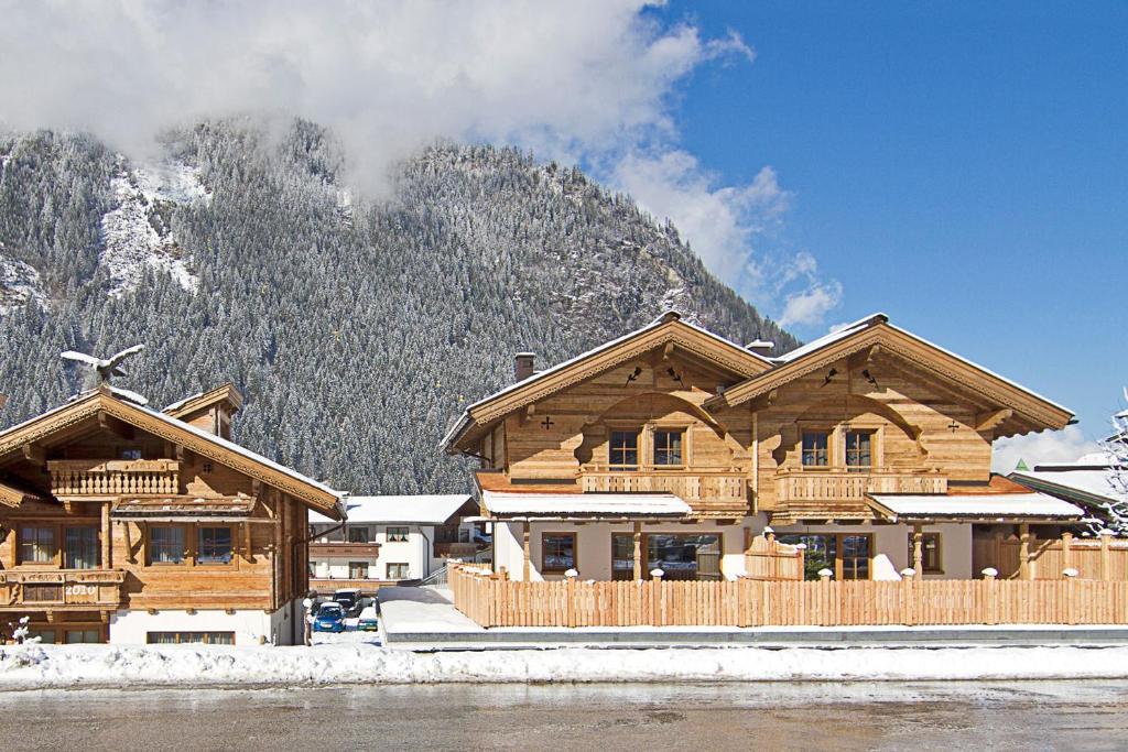 Alpenchalet Bruecke Mayrhofen Exterior photo