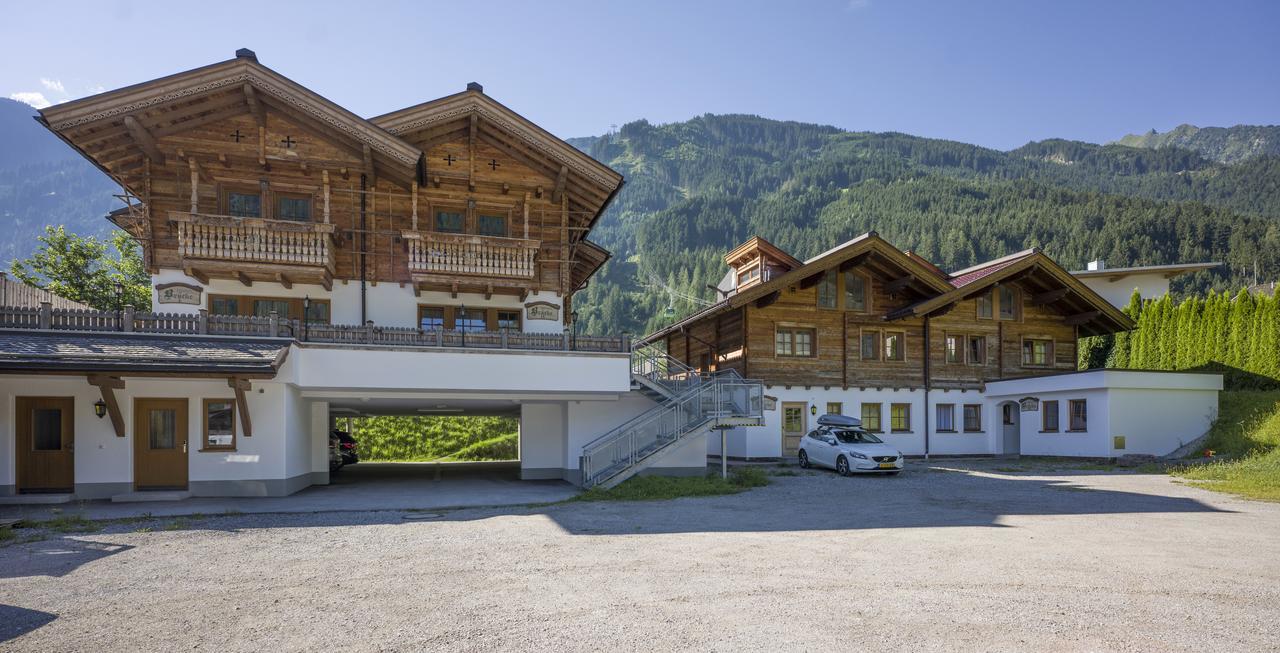 Alpenchalet Bruecke Mayrhofen Exterior photo